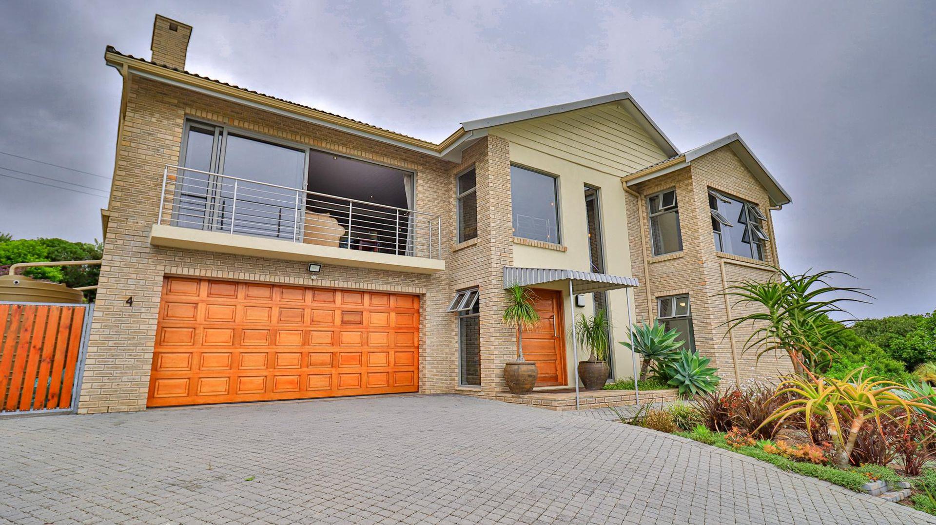 4 Bedroom Property for Sale in Hersham Western Cape